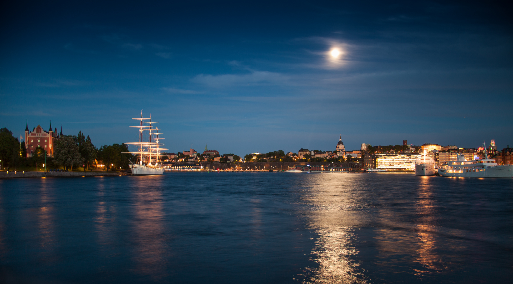 Stockholm im Mondlicht