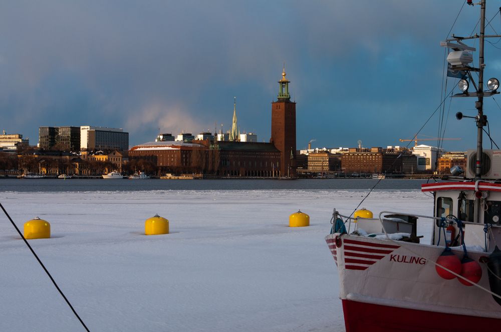 Stockholm im Winter - Mälarsee und Stadshuset