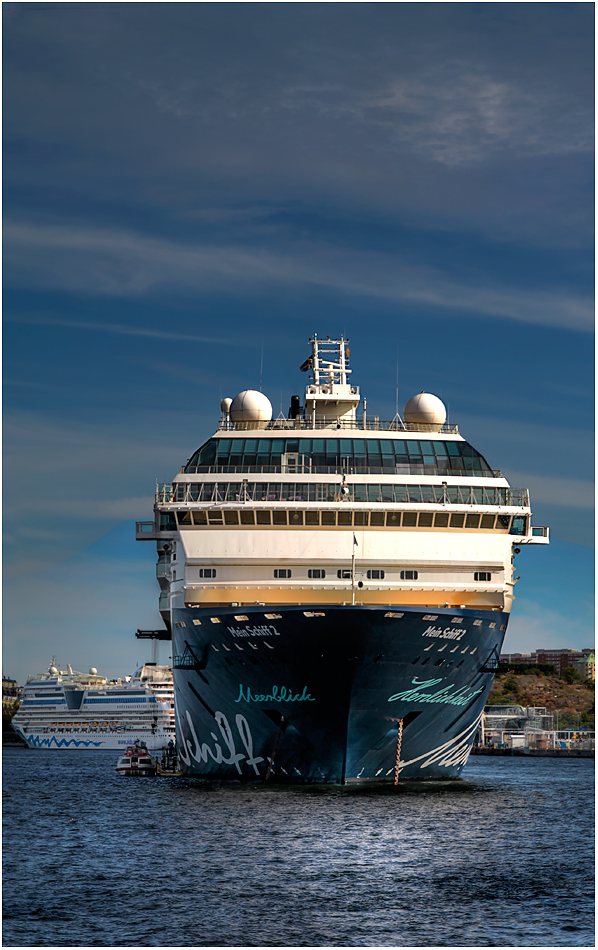 ... Stockholm ... Mein Schiff 2 ...