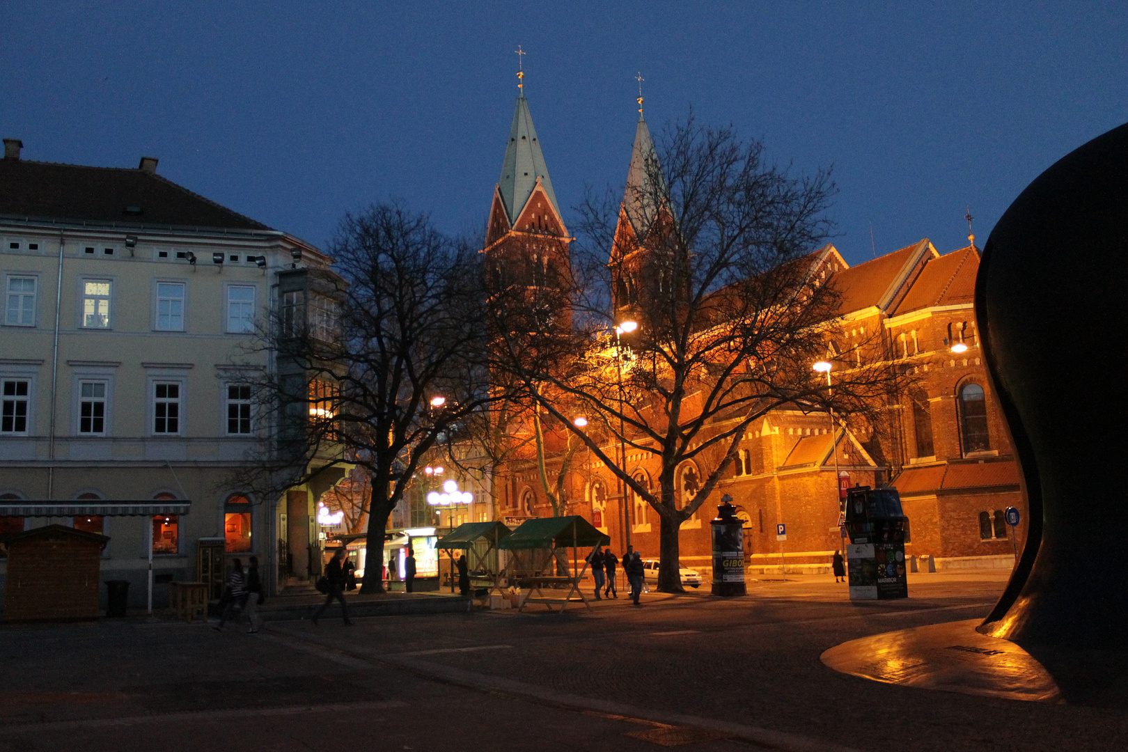 Stolnica by night II