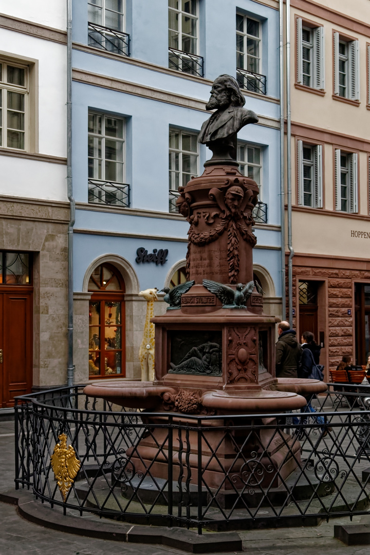 Stoltze Brunnen neue Altstadt