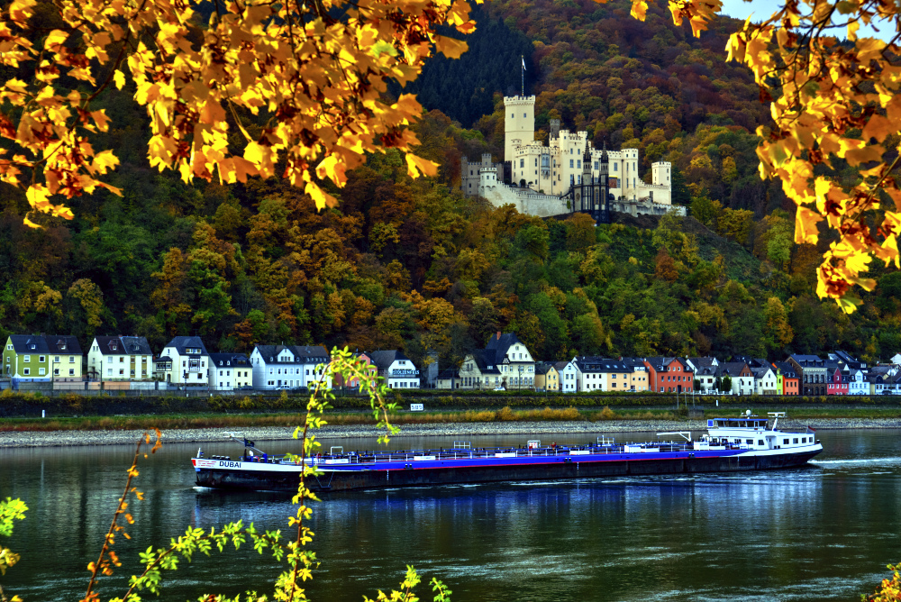 Stolzenfels im Herbst 