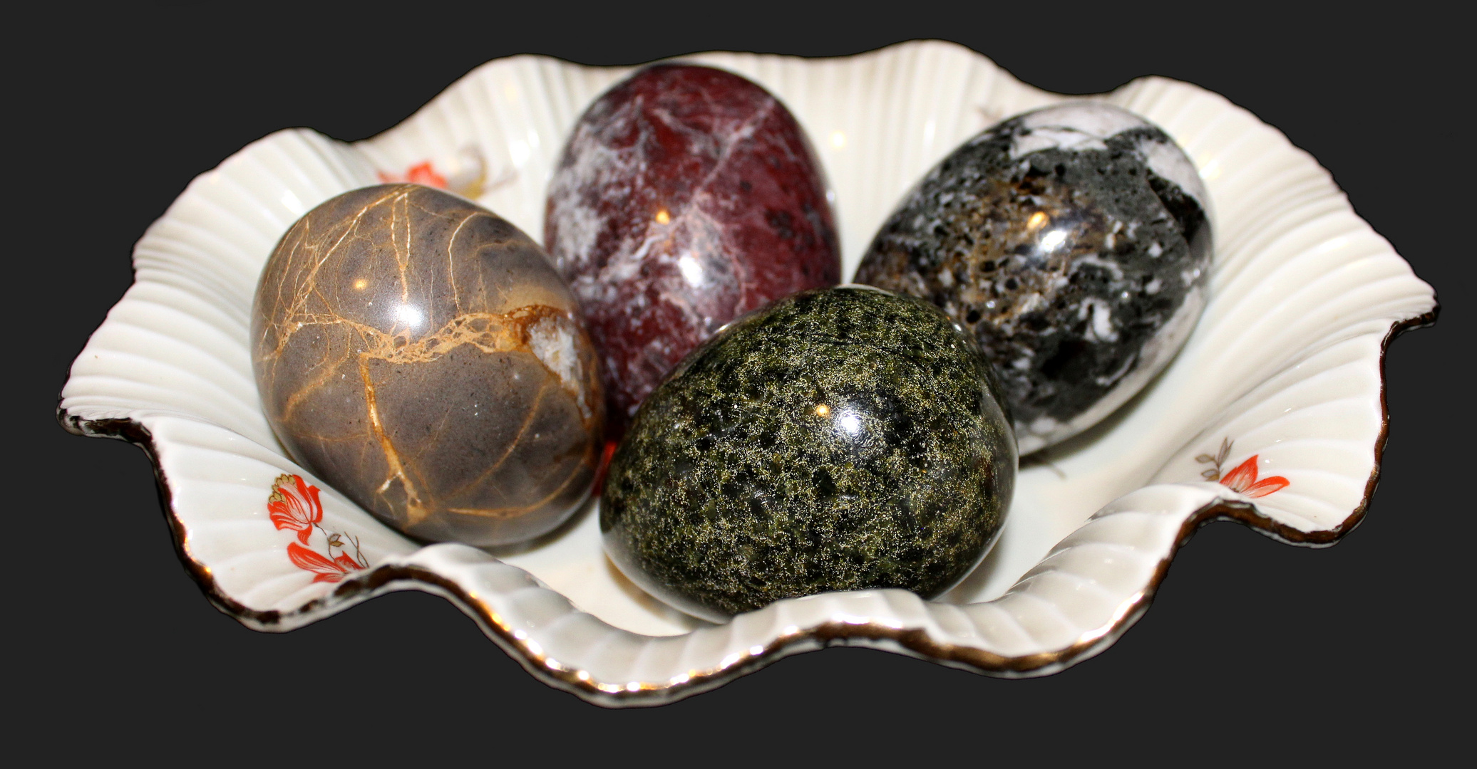 stone eggs ...
