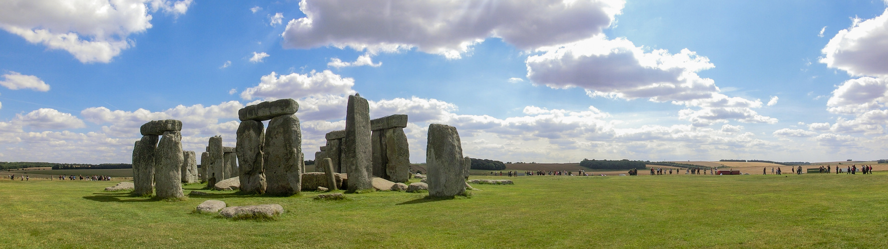 Stonehenge spooky and magic