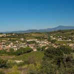 Stop (2) - Blick Richtung Mont Ventoux über Châteauneuf-du-Pape und die Weinberge