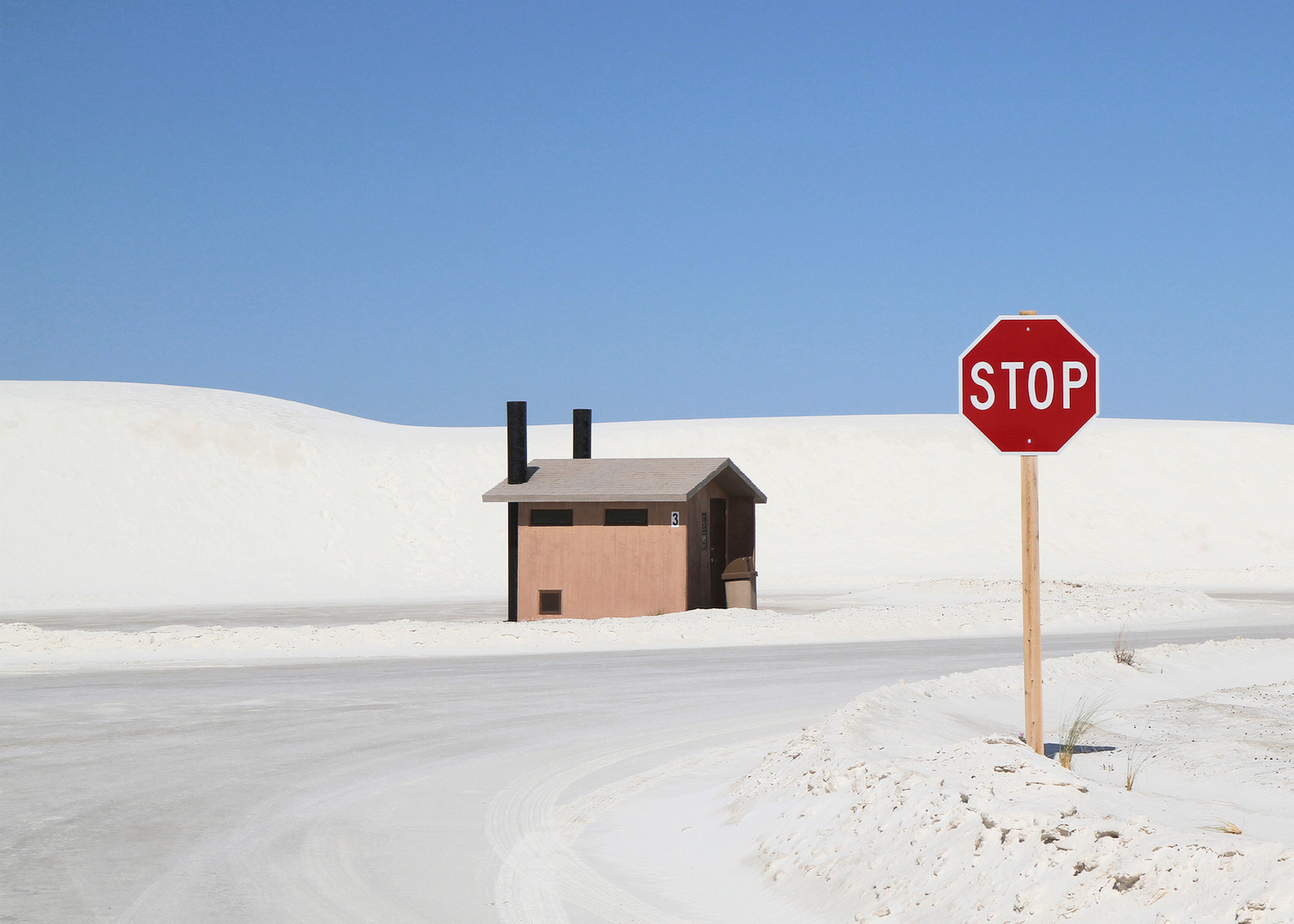 STOP and go - White Sands National Monument, New Mexico, USA