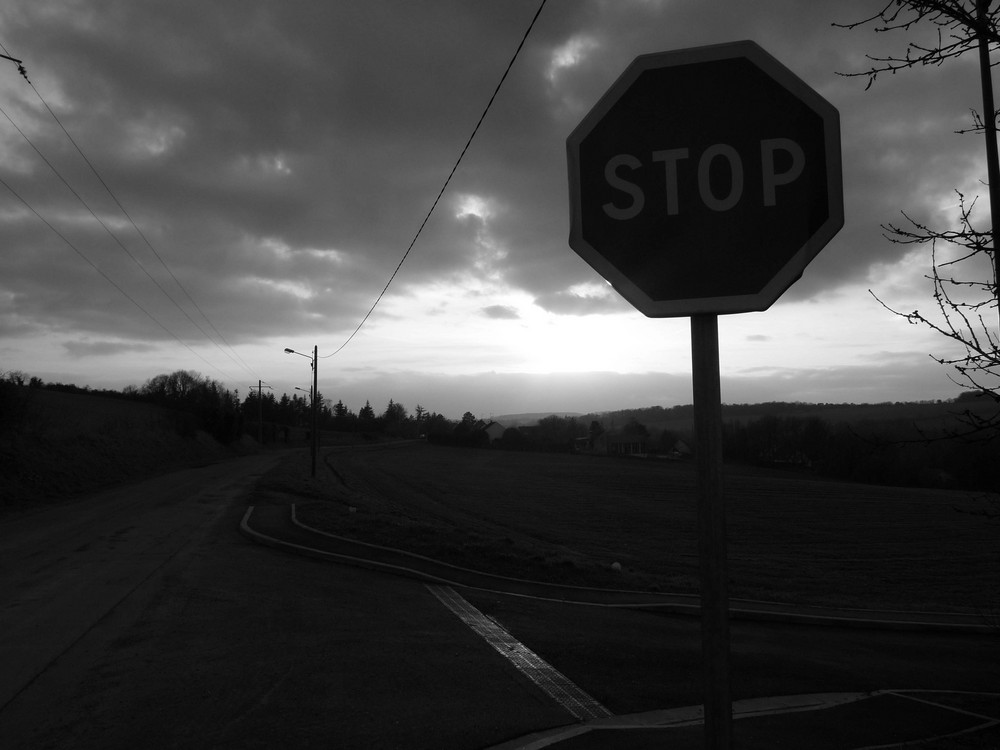 Stop !