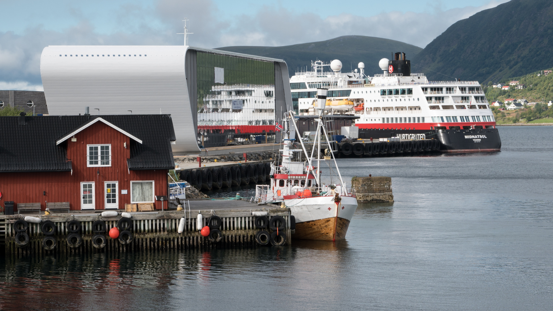 Stop in Stokmarknes