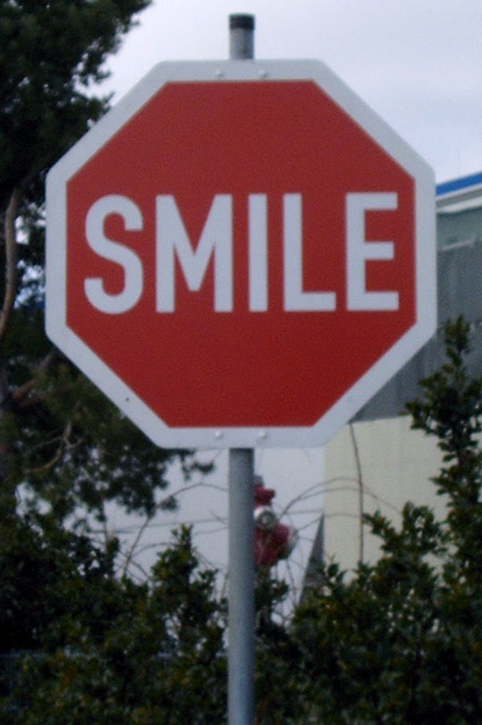 Stop-Smile