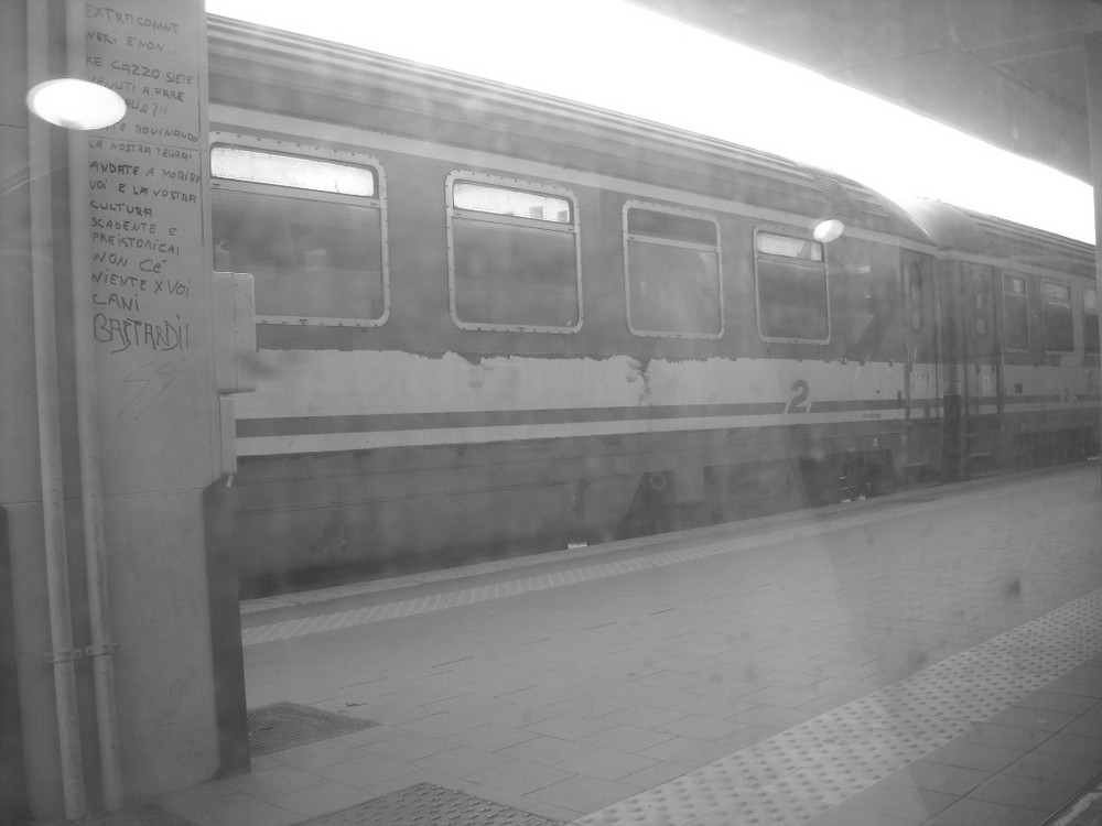 Stop the train of racism di Valeria Calabria 