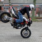 Stoppie!