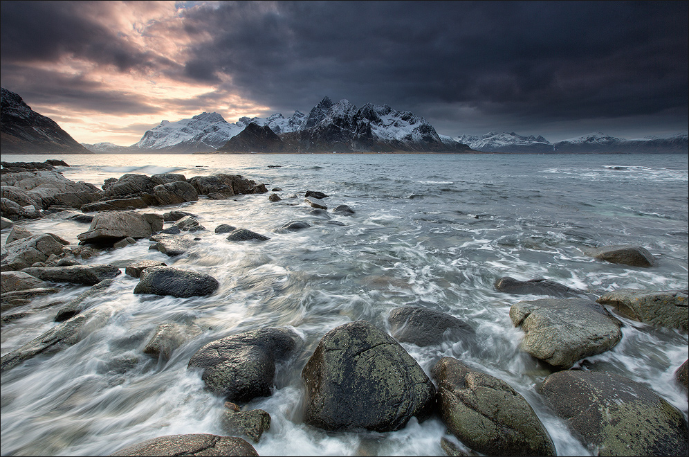 [ _Storm Of Memories // Lofoten, Vareid ]