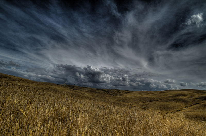 storm over Jezreel