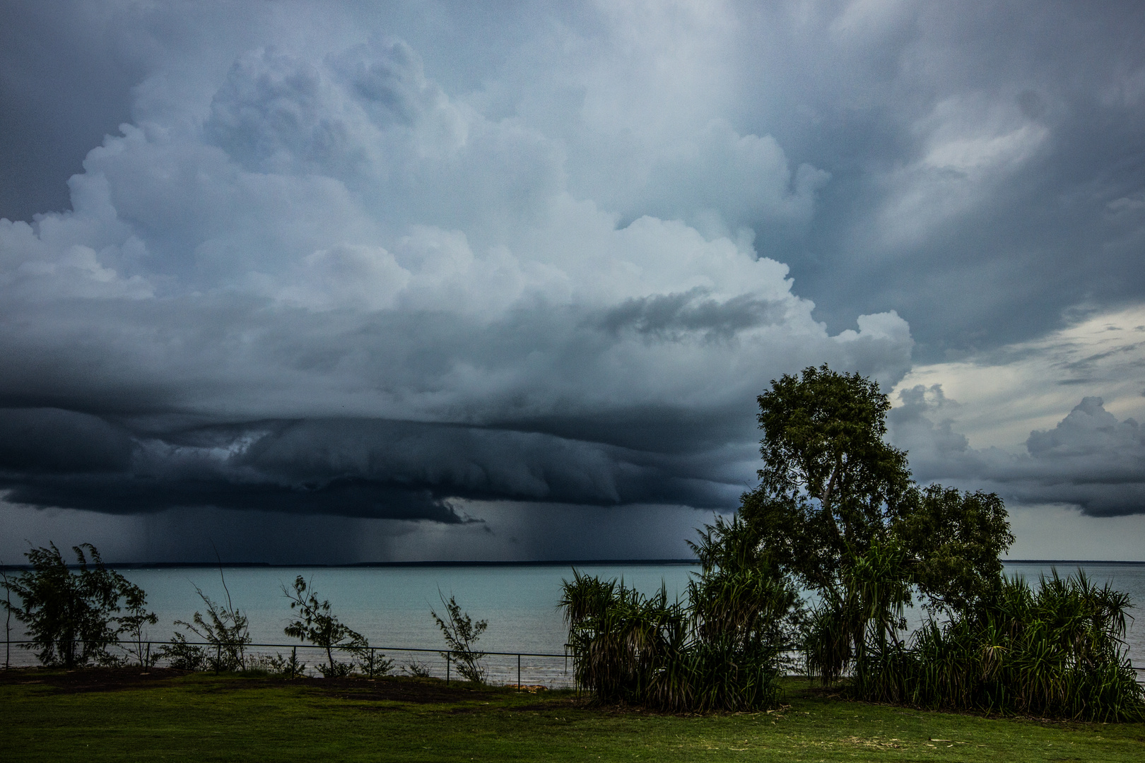 Storm with arcus cloud