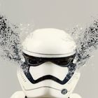 Stormtrooper turns into dust