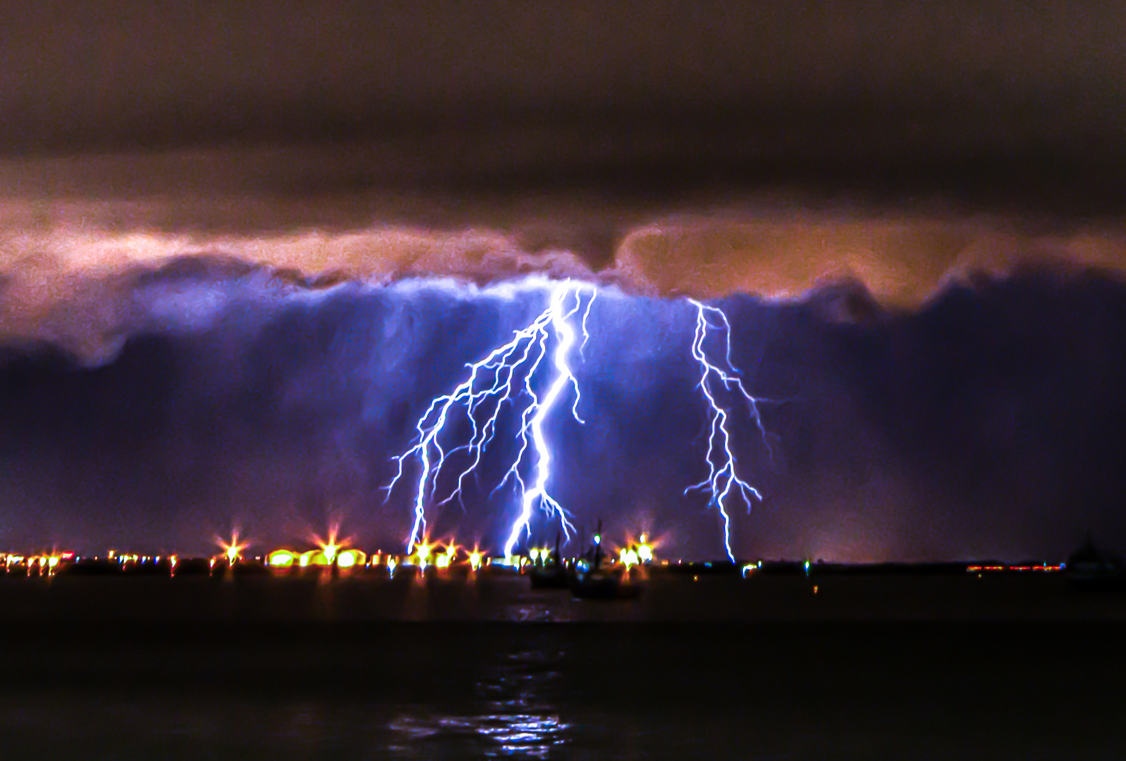 Stormy Night Foto & Bild australia, night, world Bilder auf