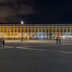  Story Center - Lissabon by night