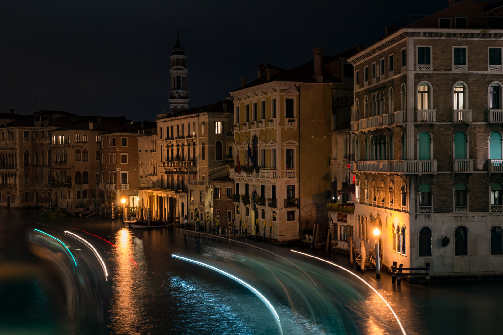 "Stosszeit" am Canal Grande