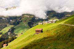 "Stotziges" Land im Alpenraum
