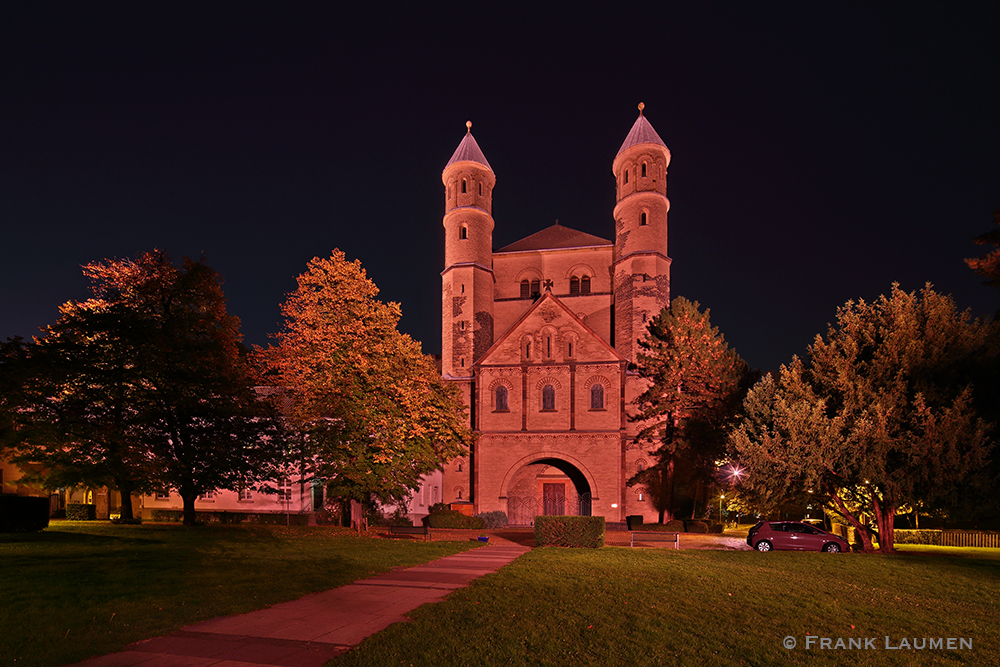 St.Pantaleon in Köln zum Weltmädchentag am 11.10.2015