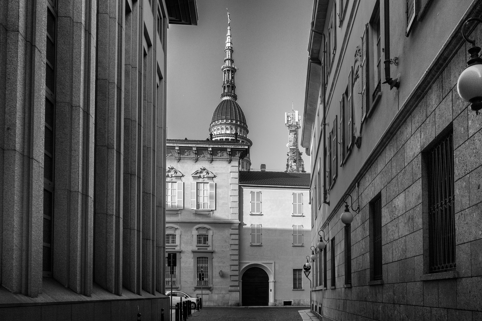 Strada verso la basilica