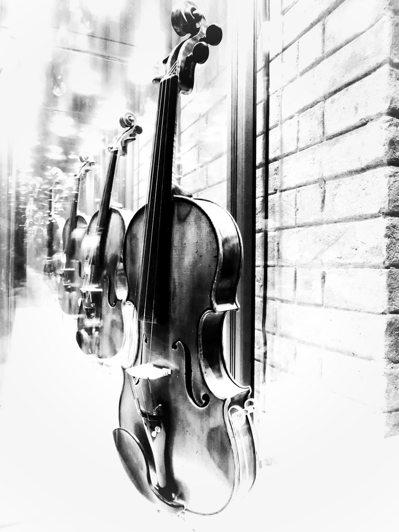 Stradivari