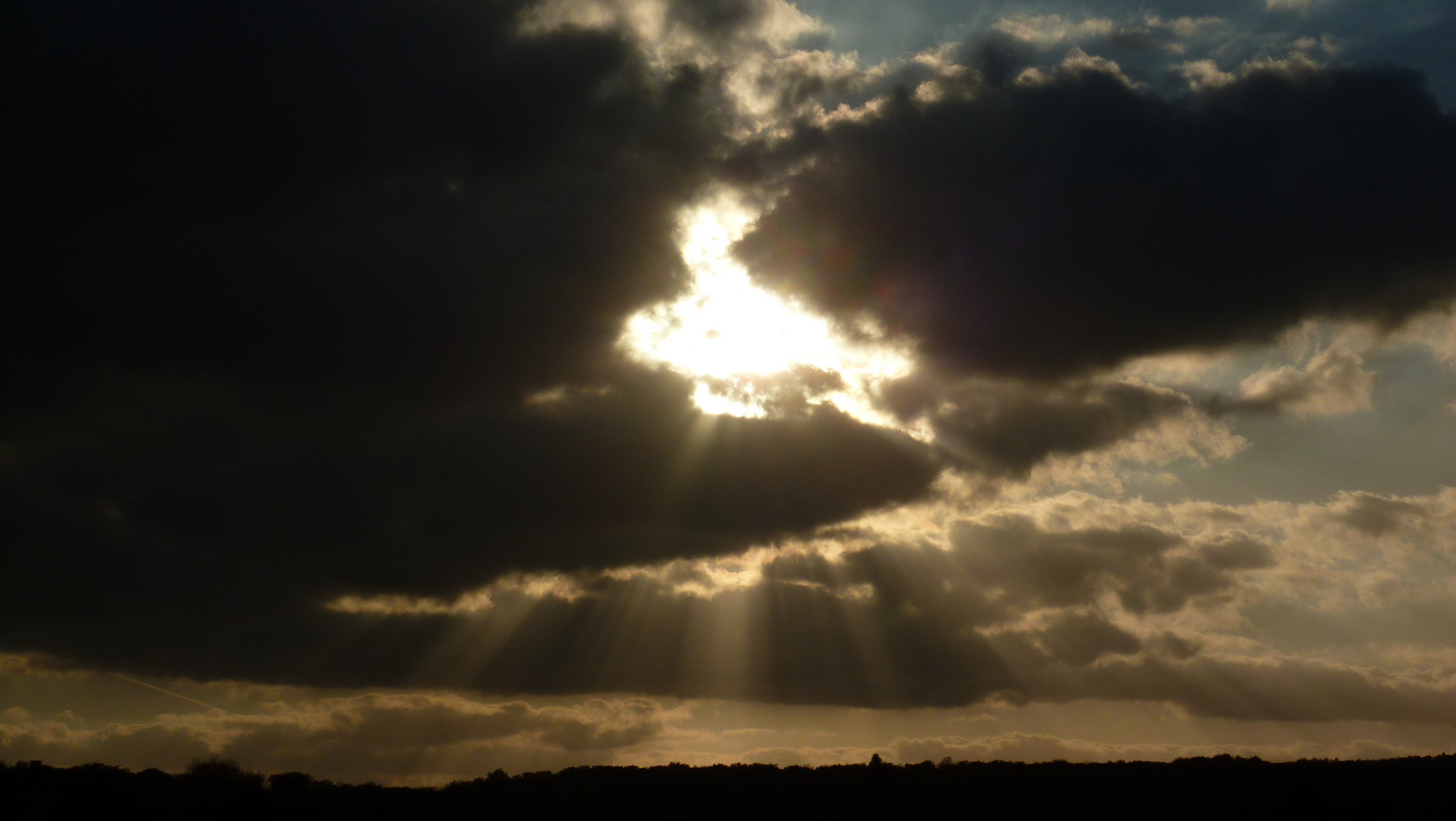 Strahlen und Wolken - 15-04-2014