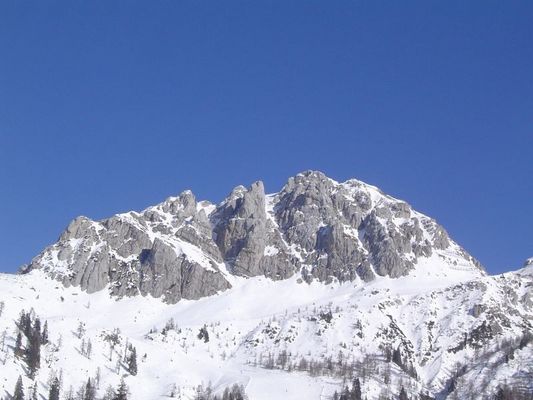 strahlender Sonnenschein am Nassfeld