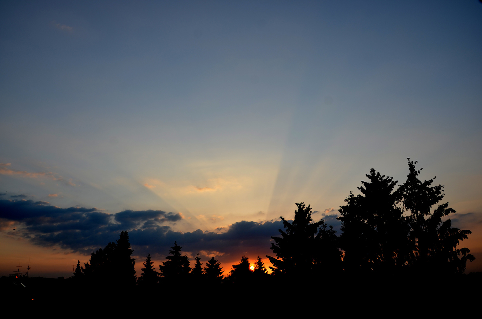 Strahlender Sonnenuntergang