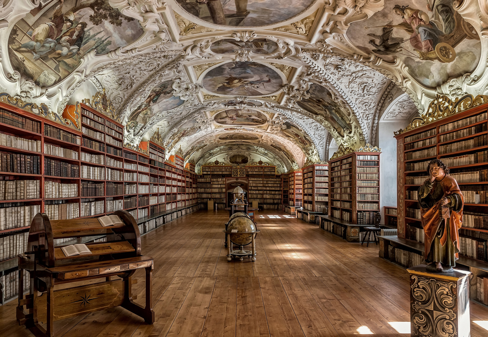 Strahover Bibliothek