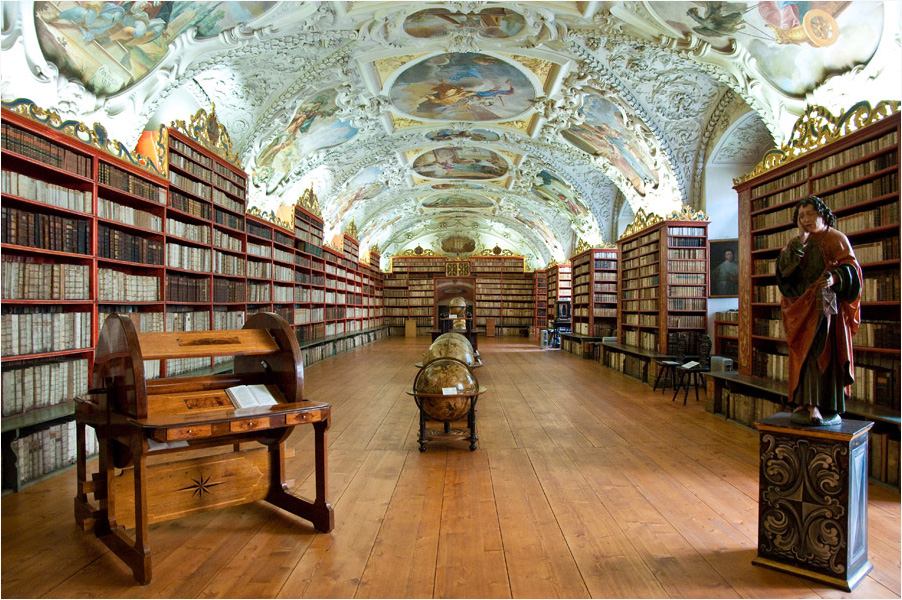 Strahover Bibliothek