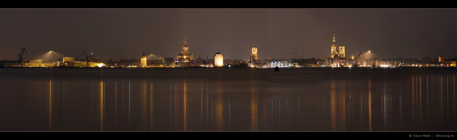 Stralsund bei Nacht