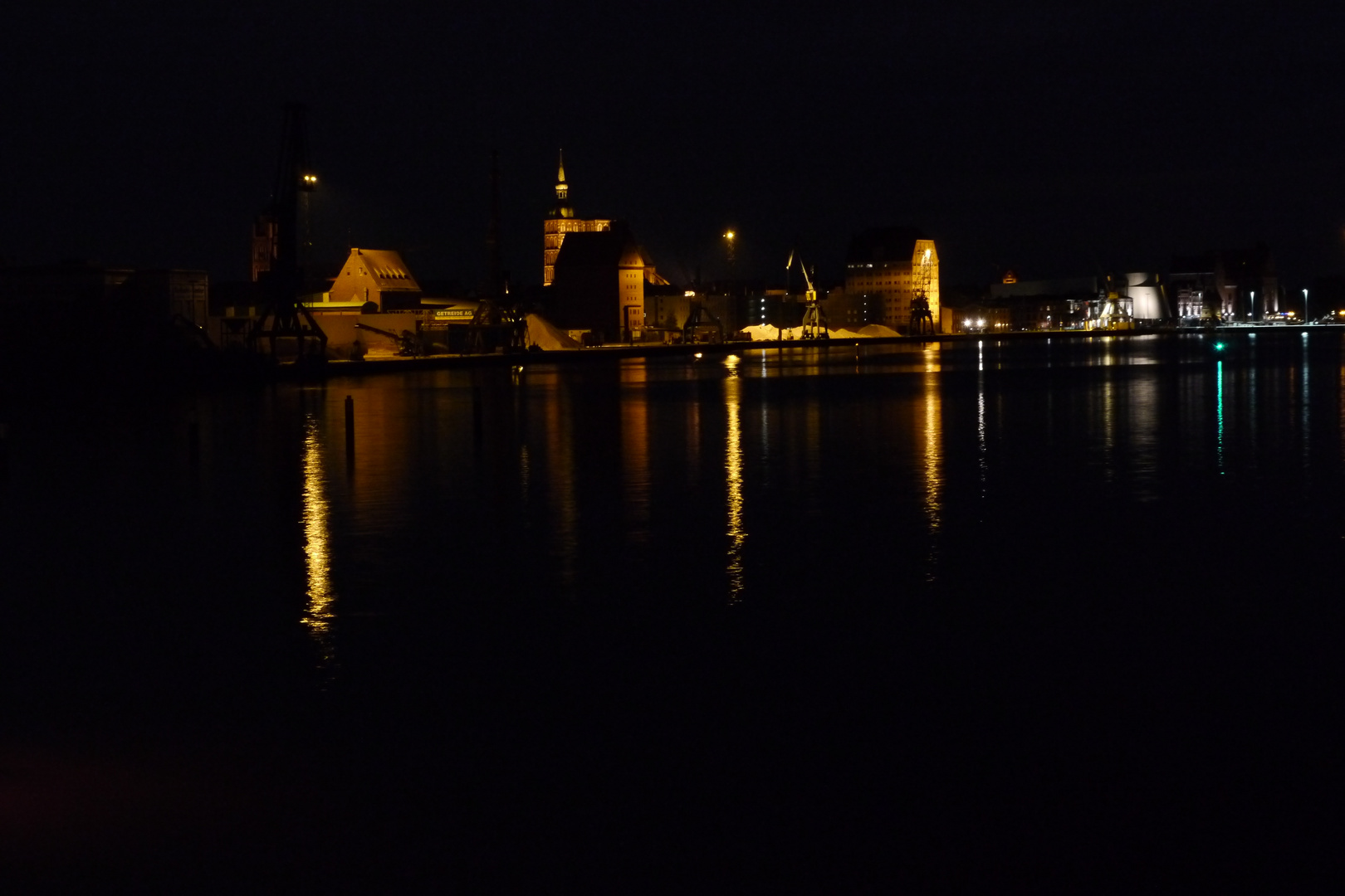 Stralsund bei Nacht