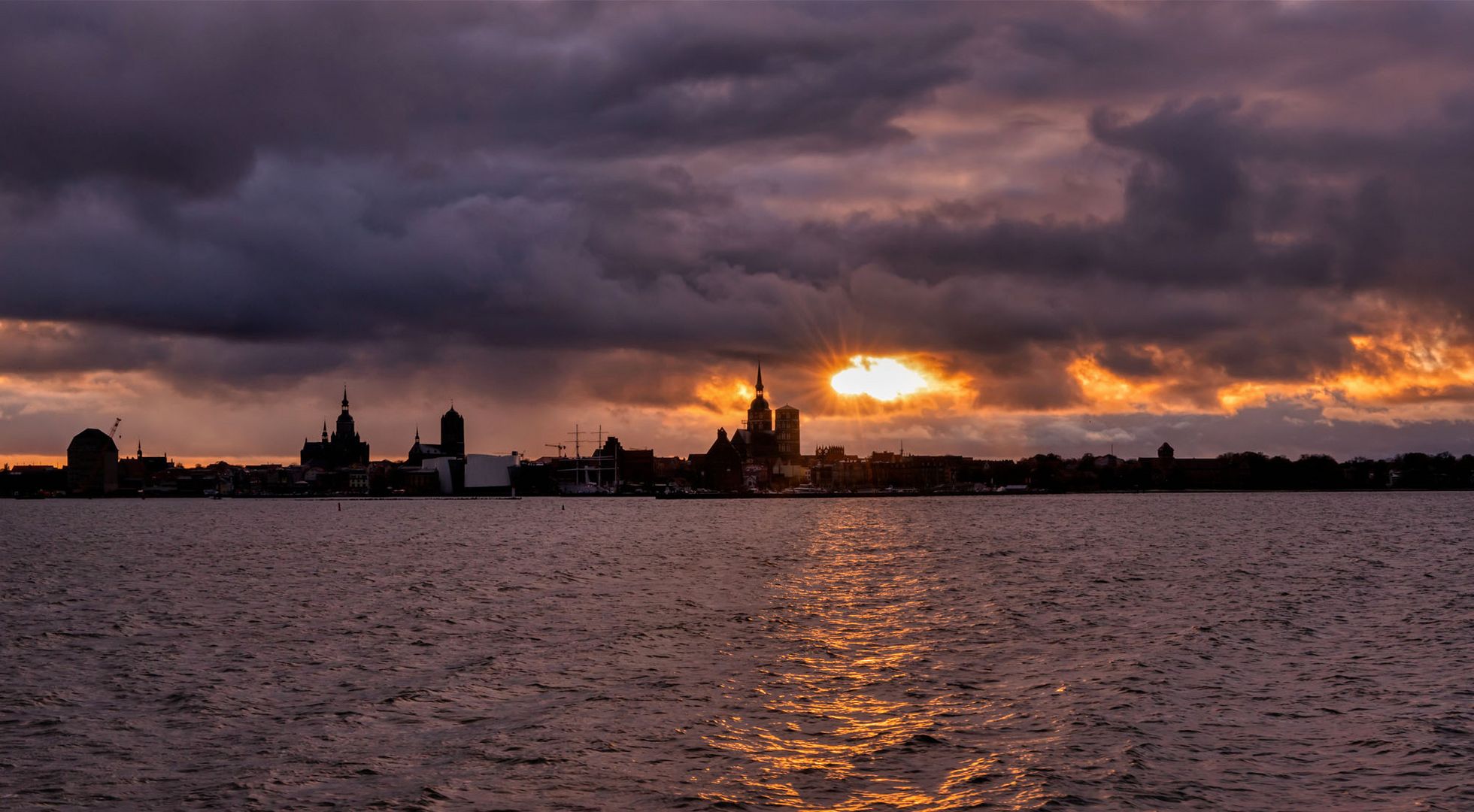 Stralsund im letzten Licht