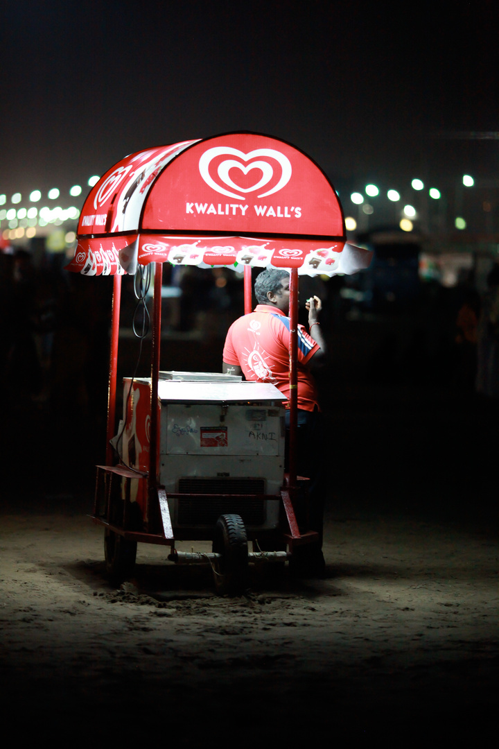 Strand am Abend (Chennai)