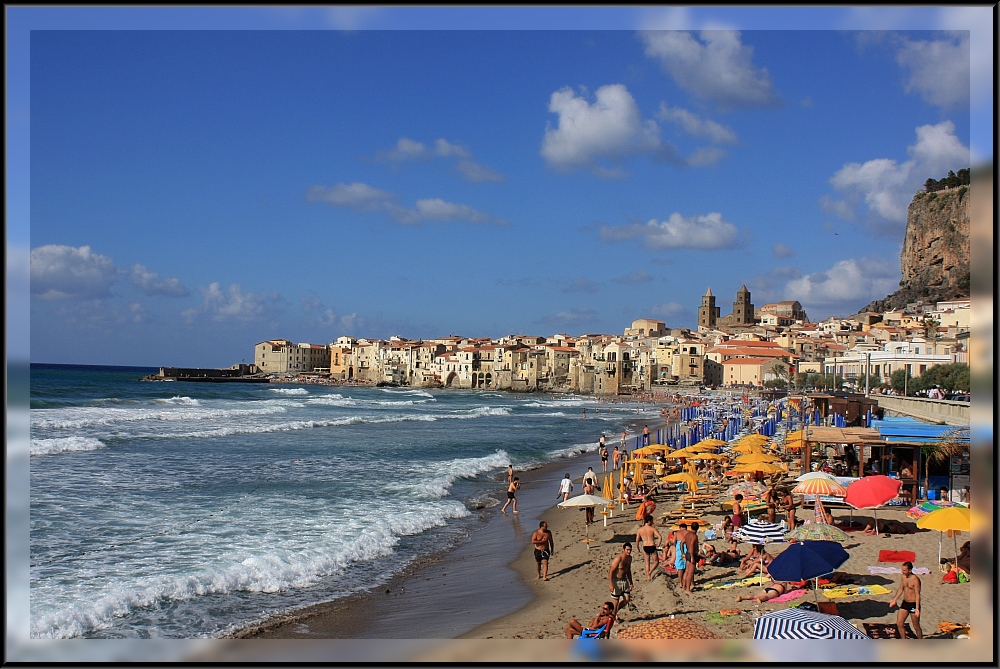 Strand... ( Cefalù )