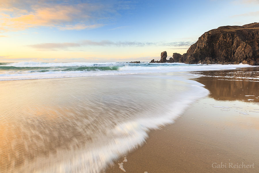 Strand der Isle of Lewis - frisches Nass