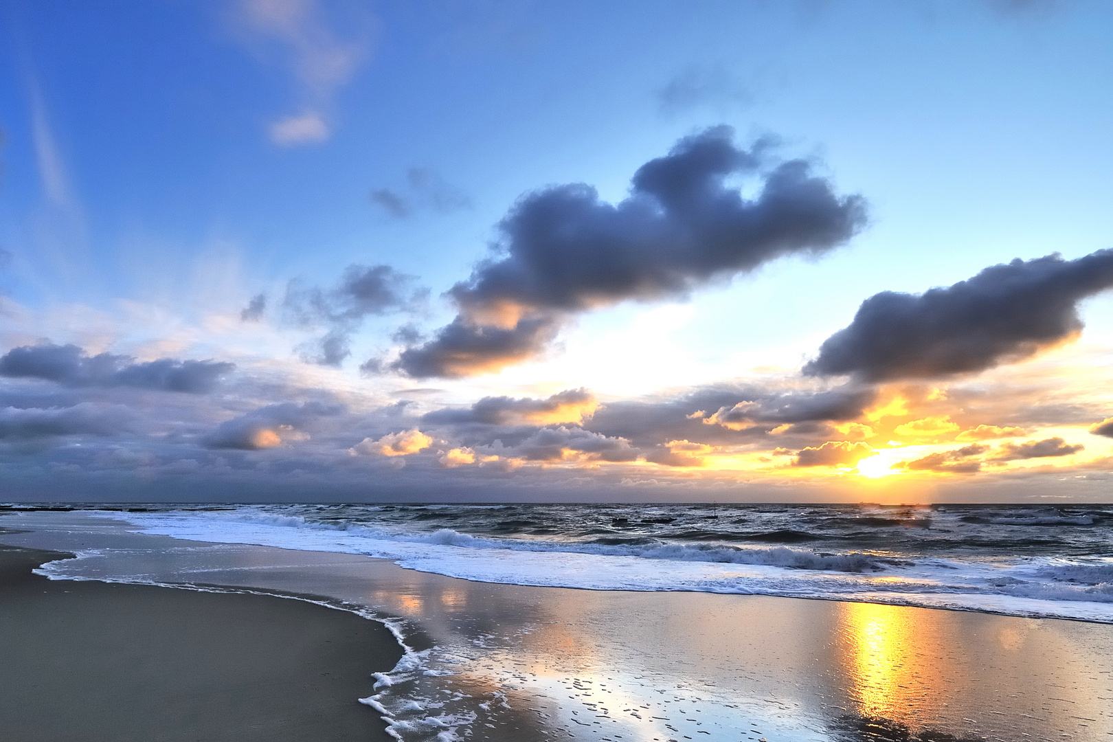 Strand im Abendlicht