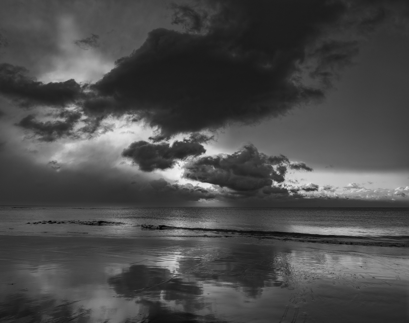 Strand - Meer - Wolken