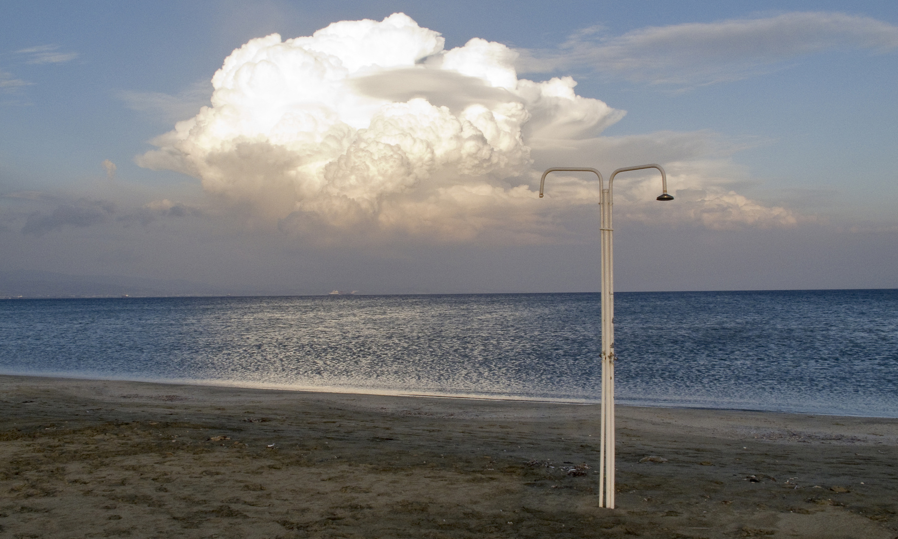 Strand mit Dusche