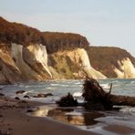 Strand mit Kreidefelsen