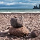 Strand mit Reynisdrangar