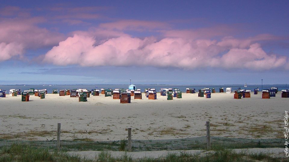 Strand mit Sonnenfeld