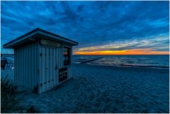 Strand nach Sonnenuntergang