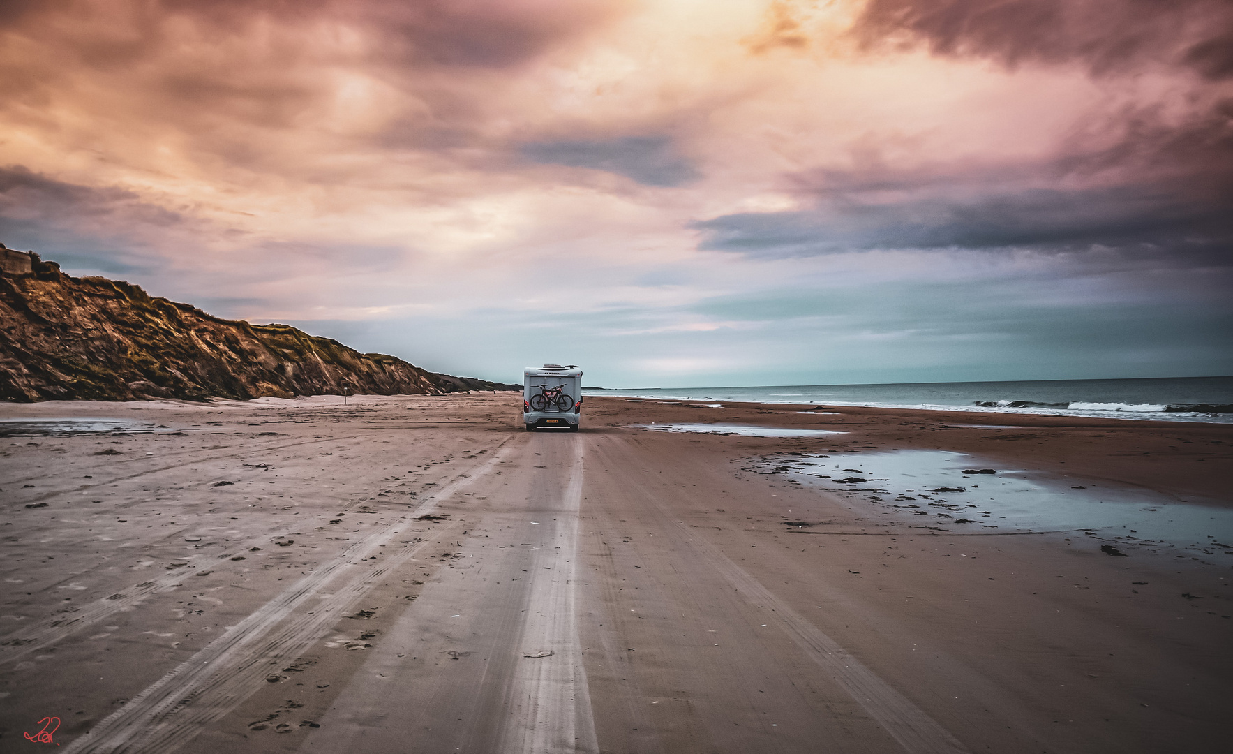 StraNd RoManTik