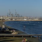 Strand und Hafen in Larnaca