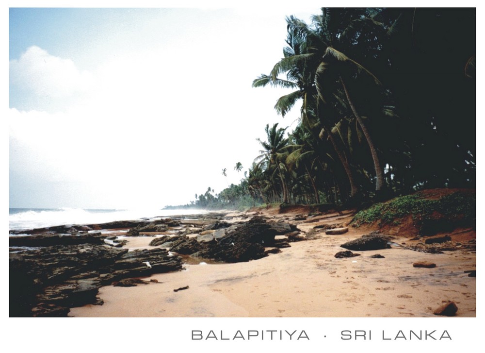 Strand von Balapitiya in Sri Lanka