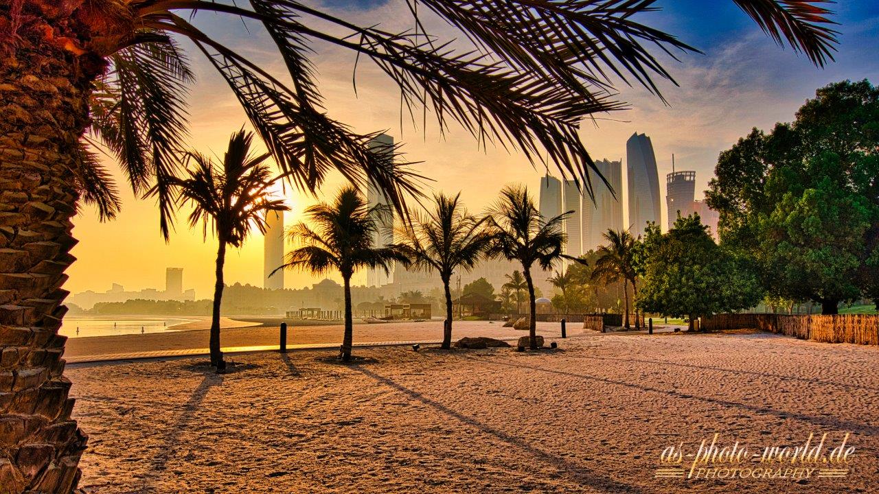 Strand von Emirates Palace Hotel - Abu Dhabi