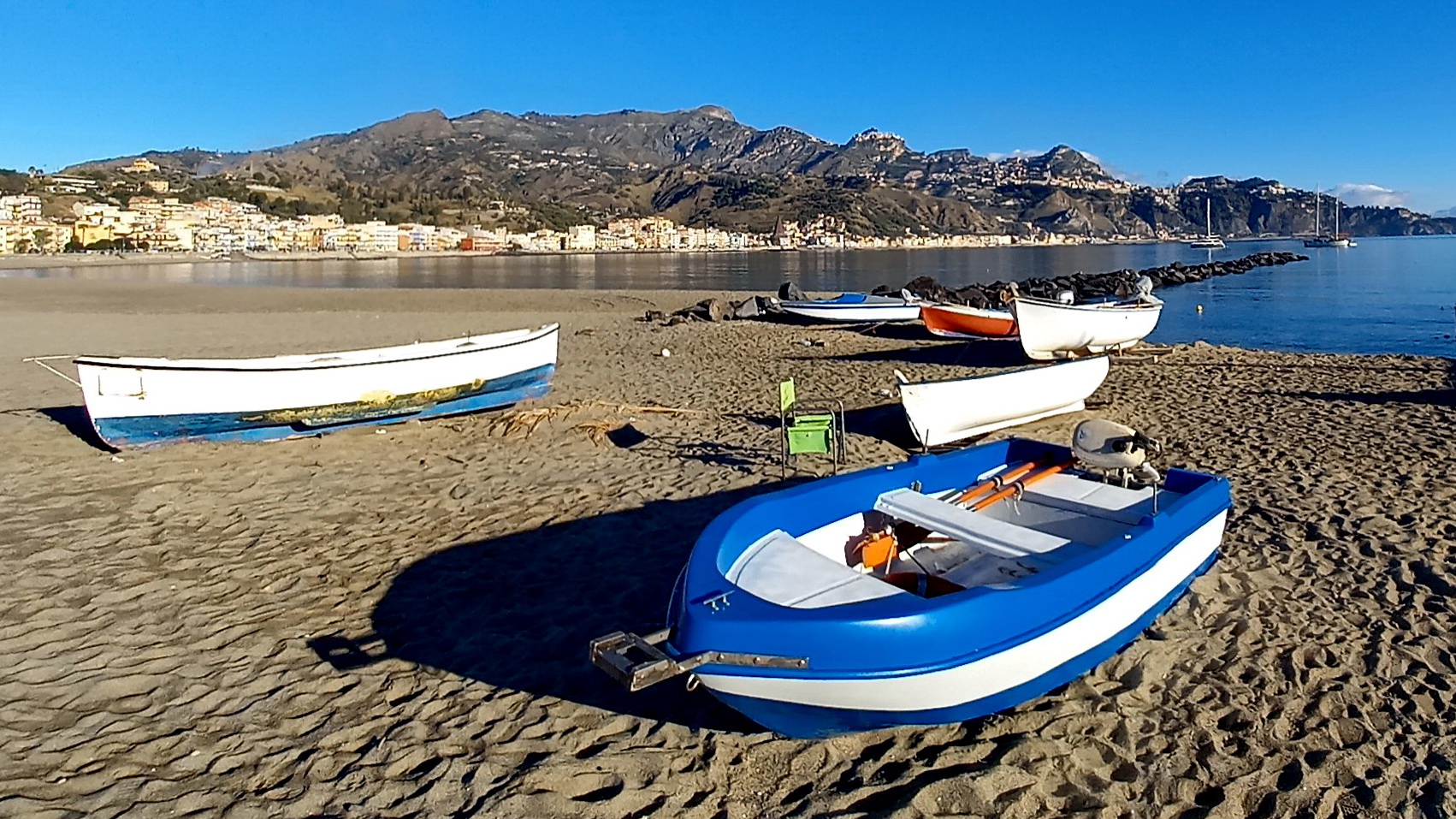 Strand von Giardini Naxos