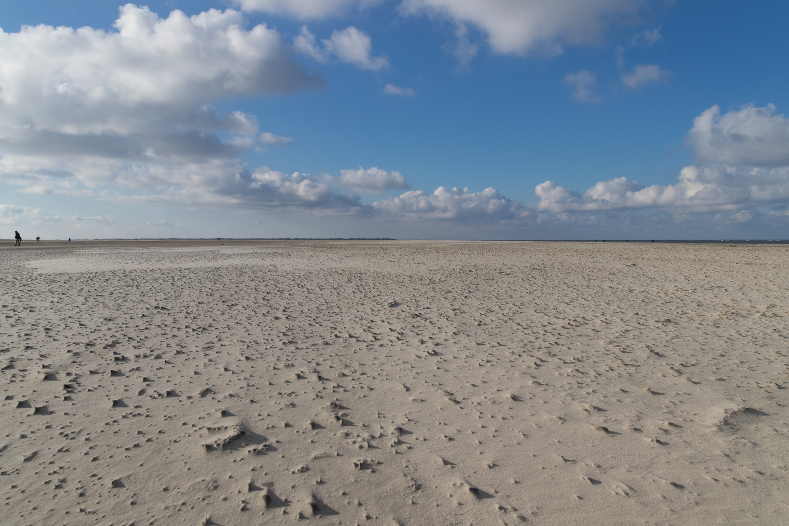 Strand von Langeoog im November